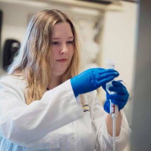 Student working in the lab at MU Fort Wayne within PGx Program